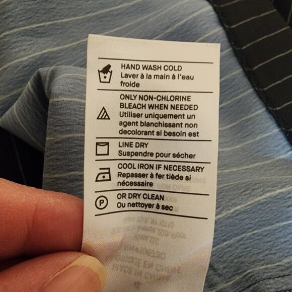 Vince Long Pencil Skirt NWT Black Size 4 - Picture 9 of 9